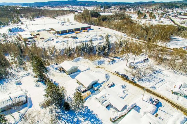115 William St, House detached with 5 bedrooms, 2 bathrooms and 5 parking in Madawaska Valley ON | Image 25