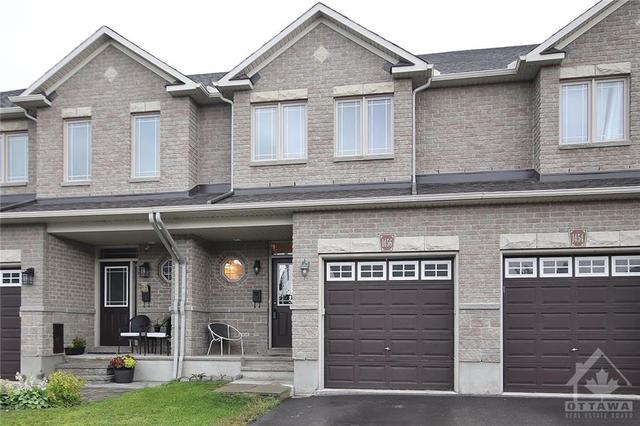 1456 Carronbridge Circle, Townhouse with 3 bedrooms, 3 bathrooms and 3 parking in Ottawa ON | Image 1