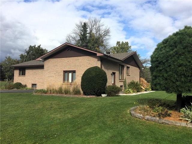 6711 Gilmore Hill Road, House detached with 3 bedrooms, 2 bathrooms and 3 parking in South Glengarry ON | Image 3