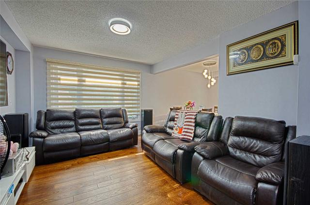 5 Roehampton Cres N, House detached with 3 bedrooms, 4 bathrooms and 3 parking in Brampton ON | Image 22