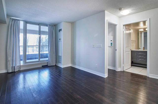 213 - 27 Rean Dr, Condo with 1 bedrooms, 1 bathrooms and 1 parking in Toronto ON | Image 12