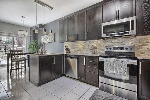 23 Fimco Cres, House semidetached with 4 bedrooms, 4 bathrooms and 2 parking in Markham ON | Image 3