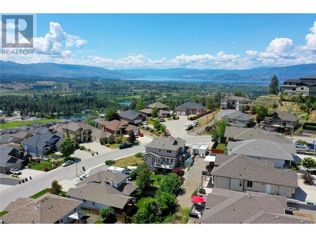1285 Loseth Drive, House detached with 4 bedrooms, 3 bathrooms and 8 parking in Kelowna BC | Image 36