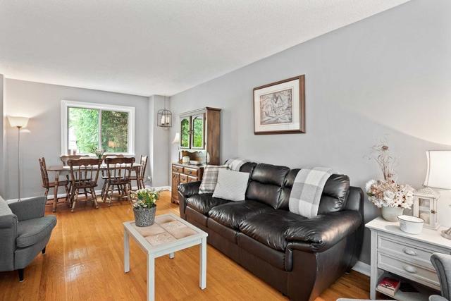 339 Neal Dr, House semidetached with 3 bedrooms, 2 bathrooms and 4 parking in Richmond Hill ON | Image 32