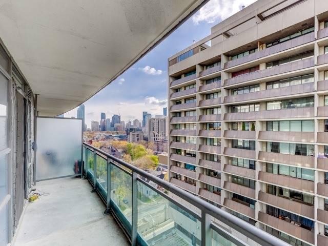 1302 - 736 Spadina Ave, Condo with 1 bedrooms, 1 bathrooms and null parking in Toronto ON | Image 14