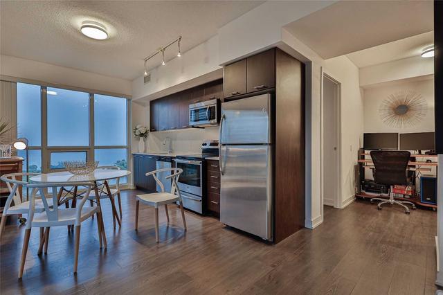 2209 - 2200 Lake Shore Blvd, Condo with 2 bedrooms, 2 bathrooms and 1 parking in Toronto ON | Image 40