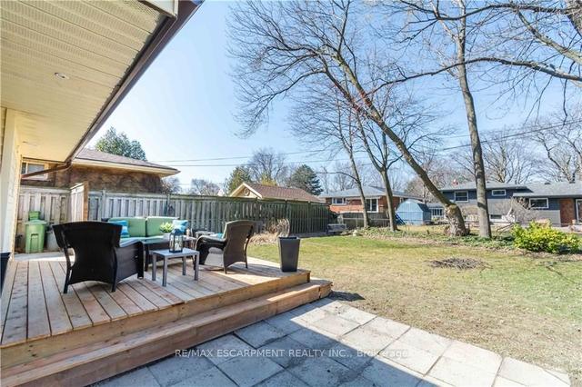 60 West 27th St, House detached with 3 bedrooms, 2 bathrooms and 5 parking in Hamilton ON | Image 20
