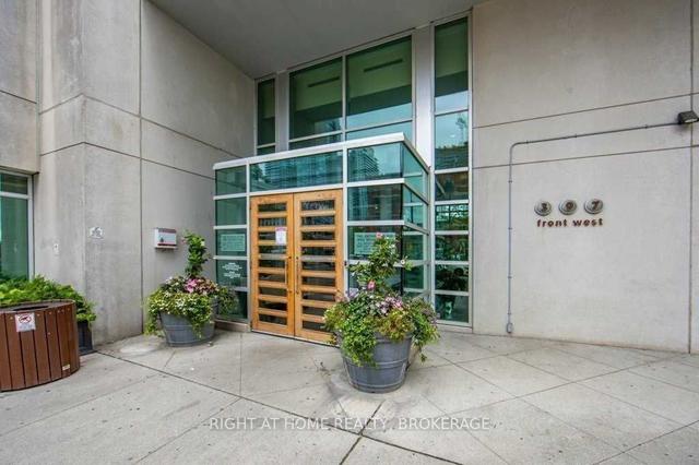 2106 - 397 Front St W, Condo with 1 bedrooms, 1 bathrooms and 1 parking in Toronto ON | Image 1