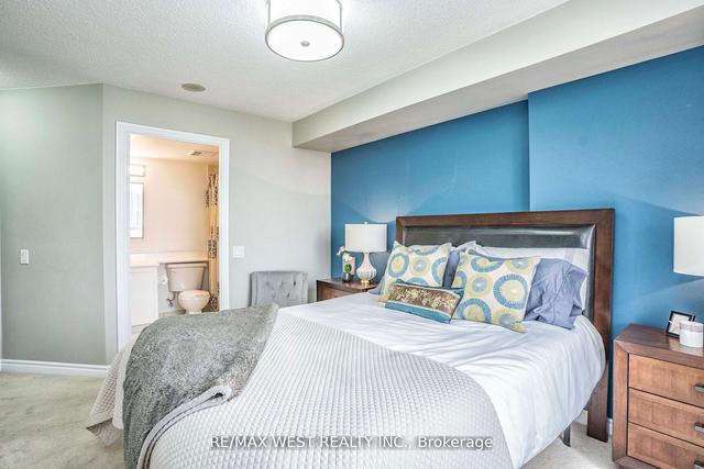 705 - 5229 Dundas St W, Condo with 2 bedrooms, 2 bathrooms and 1 parking in Toronto ON | Image 4