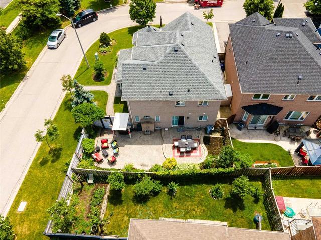 80 Sail Cres, House detached with 4 bedrooms, 4 bathrooms and 6 parking in Vaughan ON | Image 33