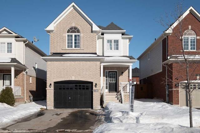 138 Sun King Cres, House detached with 3 bedrooms, 4 bathrooms and 5 parking in Barrie ON | Image 2