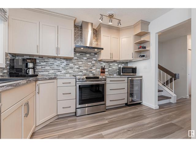 9712 Morinville Dr, House detached with 4 bedrooms, 2 bathrooms and 4 parking in Morinville AB | Image 16