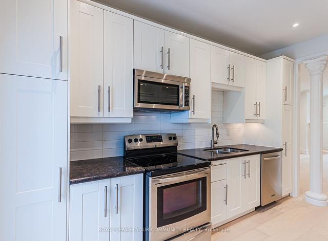 30 Belmont St, House semidetached with 2 bedrooms, 2 bathrooms and 0 parking in Toronto ON | Image 11