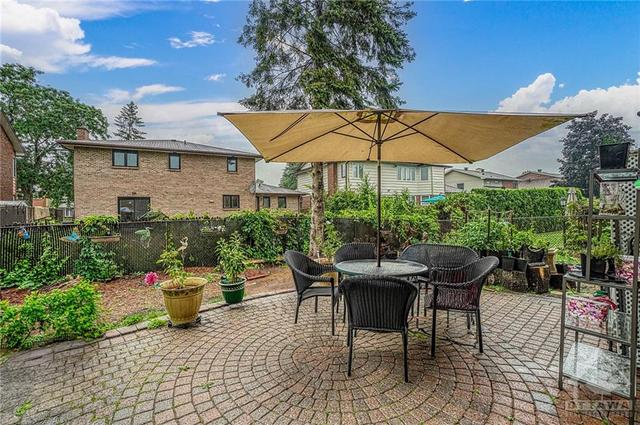 49 Rich Little Drive, House detached with 6 bedrooms, 4 bathrooms and 6 parking in Ottawa ON | Image 24