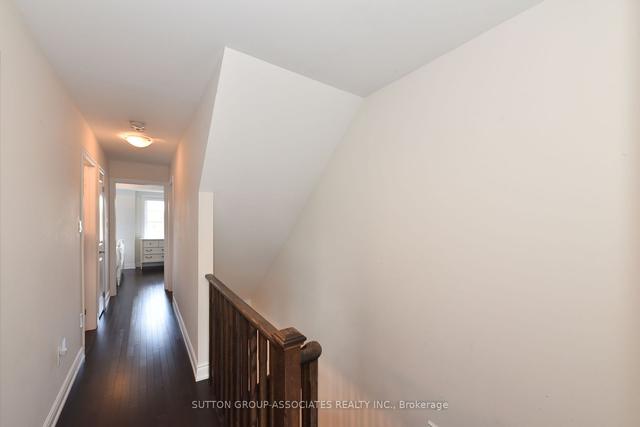 3 - 189 Norseman St, Townhouse with 3 bedrooms, 3 bathrooms and 2 parking in Toronto ON | Image 15