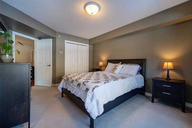 102 - 1490 Bishops Gate, Condo with 2 bedrooms, 2 bathrooms and 1 parking in Oakville ON | Image 23