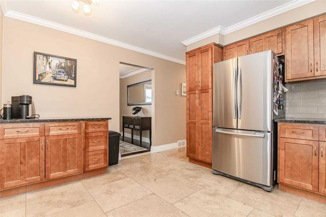 65 Devere Dr, House detached with 3 bedrooms, 2 bathrooms and 5 parking in Guelph ON | Image 7