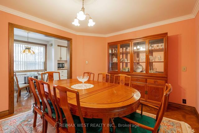 1516 Lawrence Ave W, House semidetached with 3 bedrooms, 2 bathrooms and 7 parking in Toronto ON | Image 8