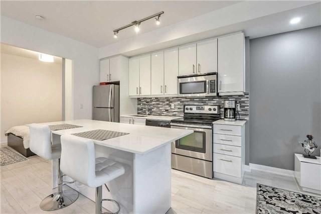 201 - 760 The Queensway Ave, Condo with 2 bedrooms, 2 bathrooms and null parking in Toronto ON | Image 5