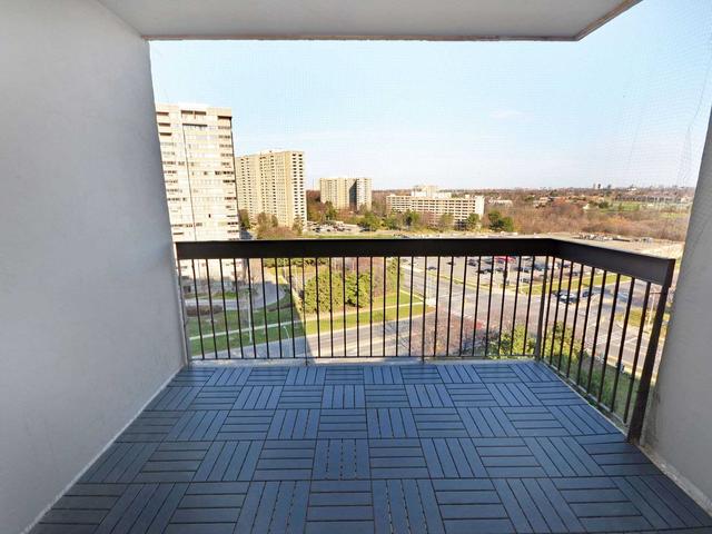 1210 - 20 Mississauga Valley Blvd, Condo with 3 bedrooms, 2 bathrooms and 1 parking in Mississauga ON | Image 26