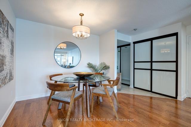 819 - 1091 Kingston Rd, Condo with 2 bedrooms, 2 bathrooms and 1 parking in Toronto ON | Image 23