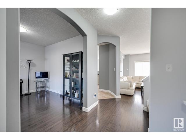 1371 118a St Sw, House detached with 4 bedrooms, 2 bathrooms and null parking in Edmonton AB | Image 16