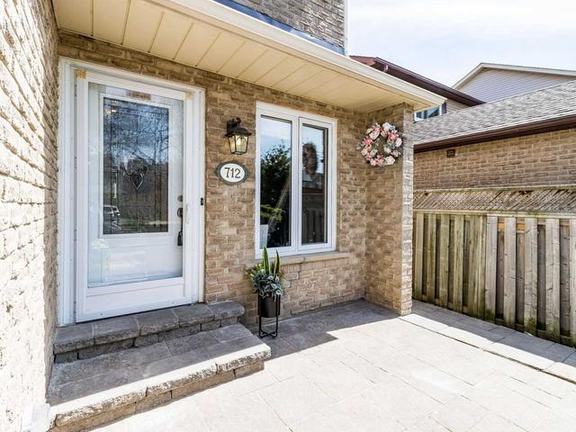 712 Roseheath Dr, House detached with 4 bedrooms, 3 bathrooms and 4 parking in Milton ON | Image 23