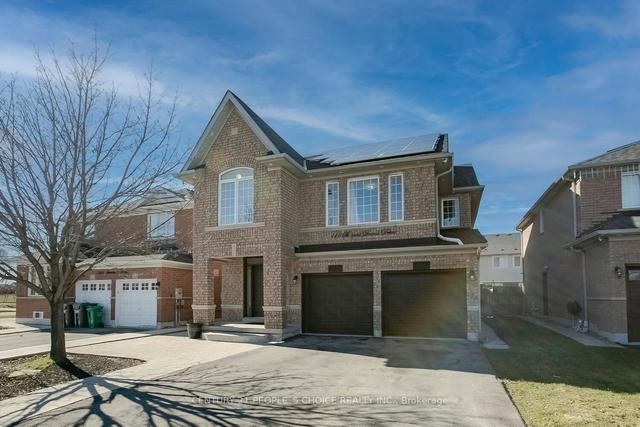 115 Botavia Downs Dr, House detached with 4 bedrooms, 5 bathrooms and 6 parking in Brampton ON | Image 12