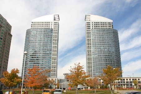 th115 - 36 Lee Centre Dr, Townhouse with 2 bedrooms, 2 bathrooms and 1 parking in Toronto ON | Image 8