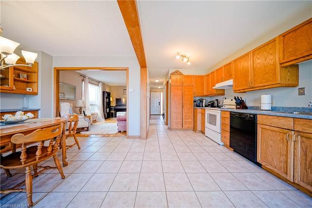50 Summers Drive, House detached with 3 bedrooms, 2 bathrooms and 3 parking in Thorold ON | Image 13