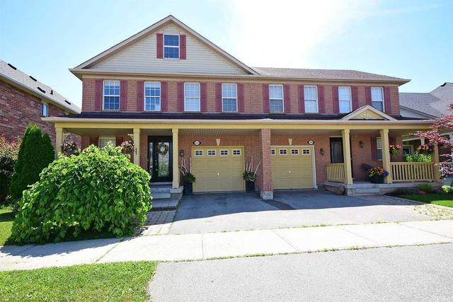 524 Kearns Dr, House semidetached with 3 bedrooms, 3 bathrooms and 1 parking in Milton ON | Image 1