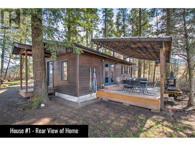 451 Whitevale Road, House detached with 2 bedrooms, 2 bathrooms and 10 parking in North Okanagan D BC | Image 3