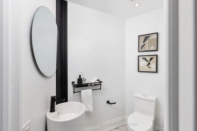 607 - 70 Rosehill Ave, Condo with 2 bedrooms, 3 bathrooms and 2 parking in Toronto ON | Image 15