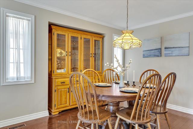 1776 Waddell Ave, House detached with 2 bedrooms, 2 bathrooms and 4 parking in Peterborough ON | Image 38