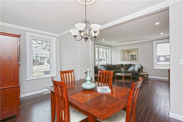31 David St, House detached with 3 bedrooms, 2 bathrooms and 3 parking in Brampton ON | Image 5