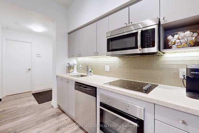621w - 565 Wilson Ave, Condo with 1 bedrooms, 2 bathrooms and 1 parking in Toronto ON | Image 9