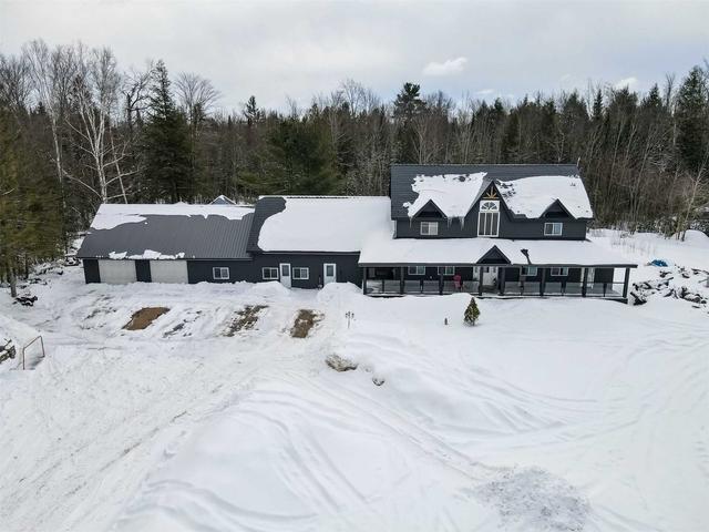 1228 Road 506 Rd, House detached with 6 bedrooms, 4 bathrooms and 12 parking in North Frontenac ON | Image 1
