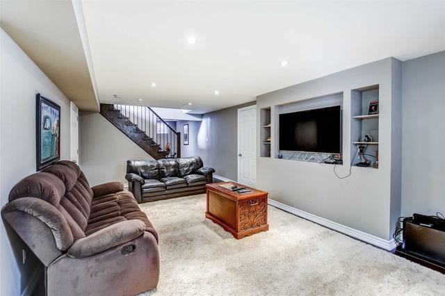3046 Windwood Dr, House detached with 3 bedrooms, 4 bathrooms and 5 parking in Mississauga ON | Image 22