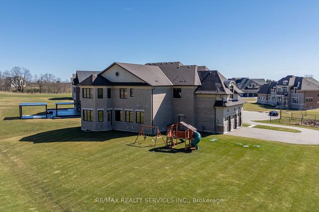 113 Robinson Preserve Crt, House detached with 6 bedrooms, 6 bathrooms and 13 parking in Caledon ON | Image 38