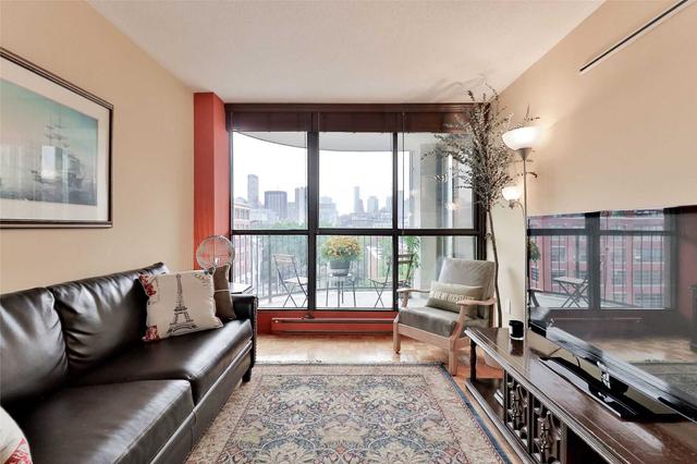 603 - 188 Spadina Ave, Condo with 3 bedrooms, 2 bathrooms and 1 parking in Toronto ON | Image 11