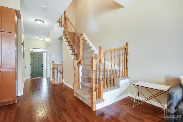 404 Sultan Street, Townhouse with 3 bedrooms, 3 bathrooms and 3 parking in Ottawa ON | Image 16
