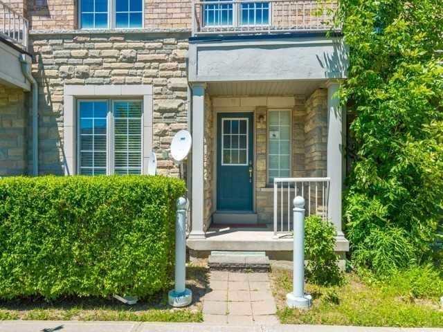 35 Prince Charles Way, House attached with 4 bedrooms, 4 bathrooms and 2 parking in Markham ON | Image 9