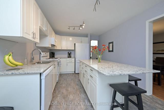 3 Belvedere Blvd, Condo with 2 bedrooms, 3 bathrooms and 3 parking in New Tecumseth ON | Image 32