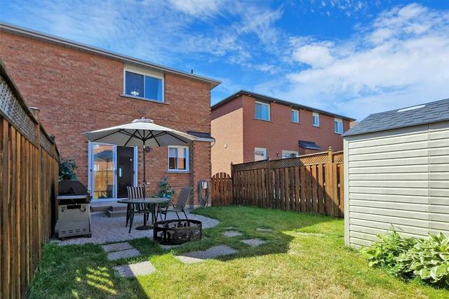3961 Stoneham Way, House semidetached with 3 bedrooms, 4 bathrooms and 3 parking in Mississauga ON | Image 26