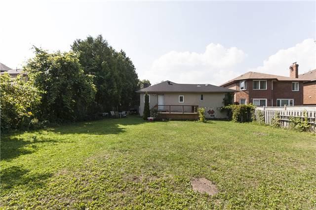 575 Meadowvale Rd, House detached with 2 bedrooms, 4 bathrooms and 8 parking in Toronto ON | Image 14