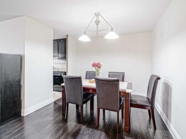 1004 - 17 Knightsbridge Rd, Condo with 2 bedrooms, 1 bathrooms and 1 parking in Brampton ON | Image 7