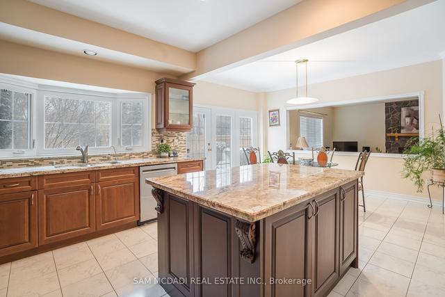 2360 Silverwood Dr, House detached with 4 bedrooms, 6 bathrooms and 10 parking in Mississauga ON | Image 40