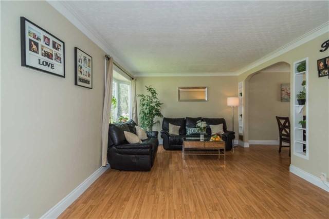 18192 Leslie St, House detached with 2 bedrooms, 1 bathrooms and 6 parking in Newmarket ON | Image 8