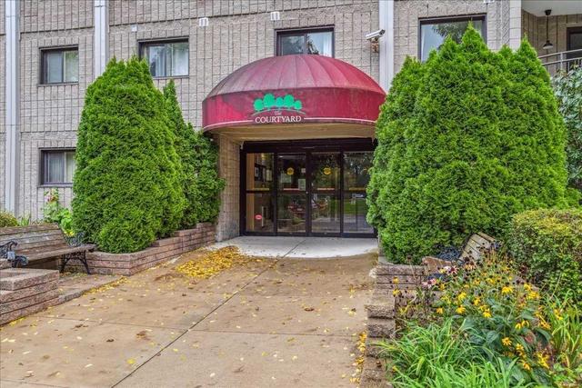 316 - 4658 Drummond Rd, Condo with 2 bedrooms, 1 bathrooms and 1 parking in Niagara Falls ON | Image 12