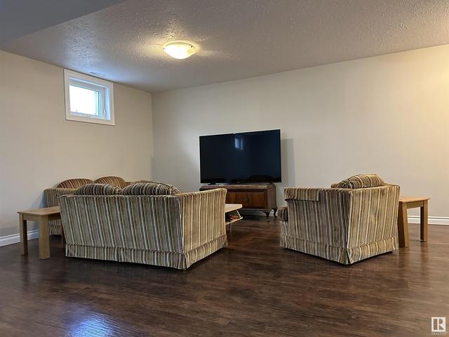 4740 46 St, House detached with 4 bedrooms, 2 bathrooms and null parking in Drayton Valley AB | Image 15